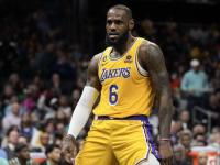 米乐网页版 - 今晨农业银行出事了全部关闭 