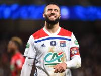 米乐电竞 -法甲赛程吃紧，阿贾克斯关键时刻手感冰凉，更衣室稳定，轮换策略成焦点的简单介绍