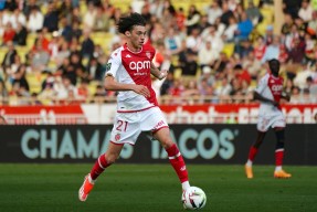 巴洛特利踩单车进球视频-米乐网页版