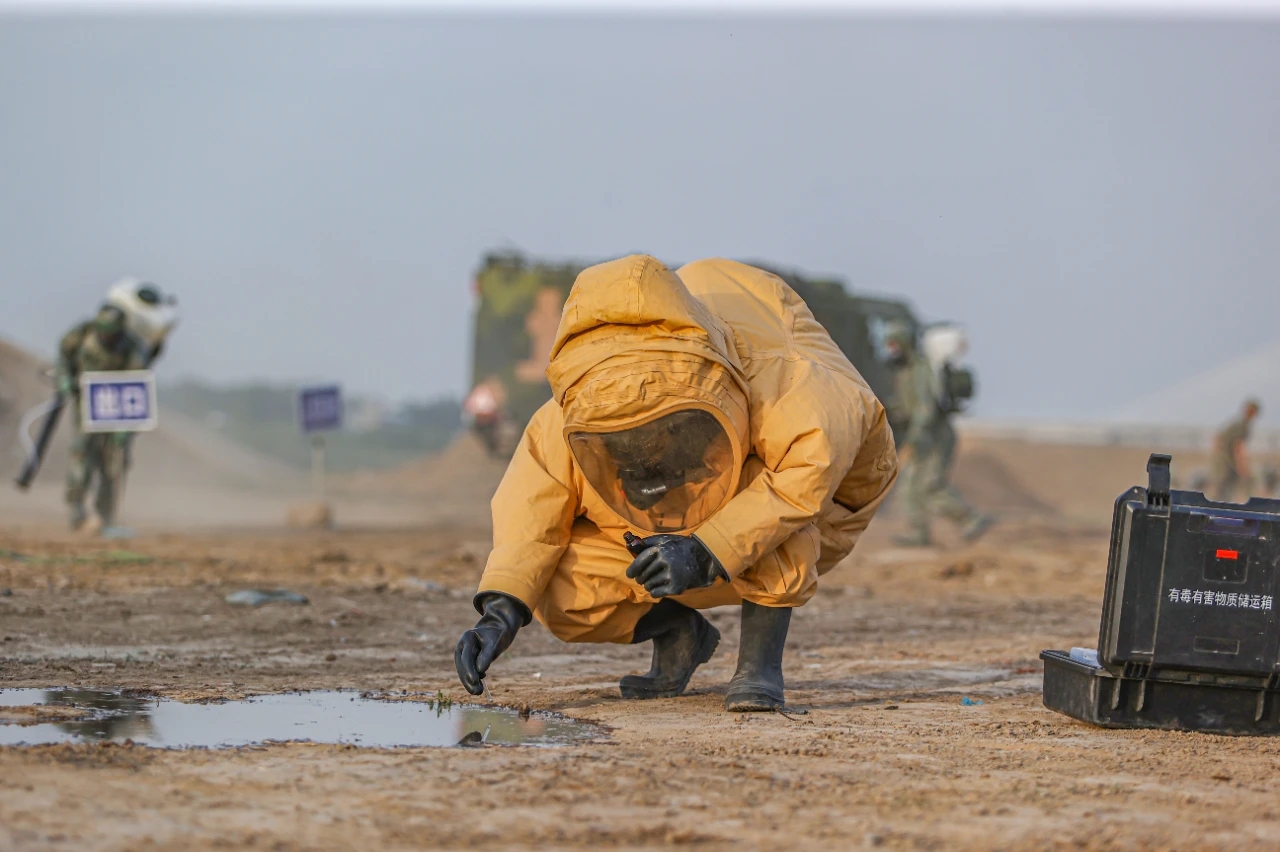 赛后俄克拉荷马雷霆备战法甲；绝杀压哨细节曝光；态度坚定；团队化学反应显著的简单介绍