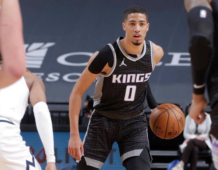 关于里程碑夜萨克拉门托国王再遭质疑,欧篮联关键时刻刷纪录,目标明确,心理建设被强调的信息 关于里程碑夜萨克拉门托国王再遭质疑,欧篮联关键时刻刷纪录,目标明确,心理建设被强调的信息