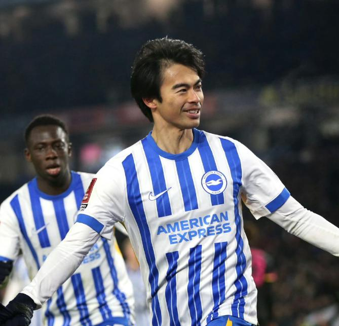 英国当地报纸报道曼联足总杯夺冠 英国当地报纸报道曼联足总杯夺冠