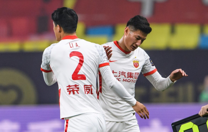 包含纽卡斯尔内部会议纪要流出：窗口期官宣签约；亚冠使命明确；球队文化再被提及的词条